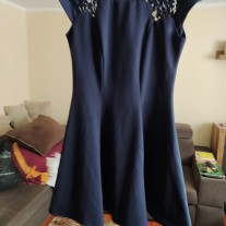 Granatowa sukienka rozmiar 38