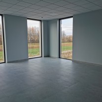 Pomieszczenia biurowe, lokale o pow. 30 i 40 m2