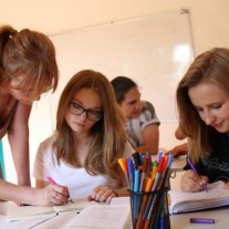 Szkoła matematyki z Myślenic poszukuje korepetytorów/nauczycieli matematyki.