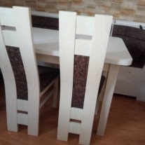 stół kuchenny , 2 krzesła, 2 taborety