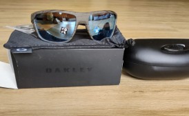Oakley okulary przeciwsłoneczne - mężczyzna