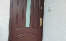 Renowacja Drzwi, Schody  montaż stolarki budowlanej i meblowej