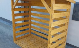 Drewutnia domek na drewno wiatka