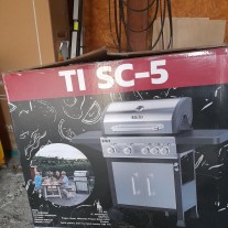 Sprzedam gril gazowy