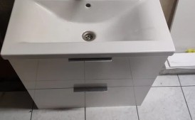 Umywalka Roca + Bateria z szafką wiszącą 60