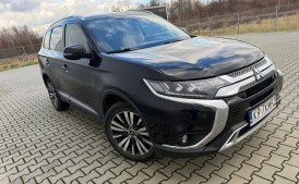 Mitsubishi Outlander 2018r. Pierwszy właściciel - full wypos. AA. Apple CarPlay, BiLed