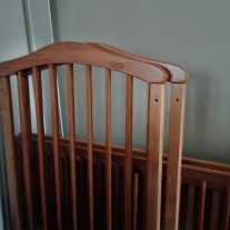 Łóżeczko drewniane