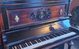 Pianino marki Blüthner