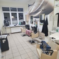Zaklad Fryzjerski wynajmę