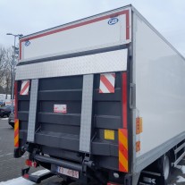 zabudowa izoterma kontener + winda