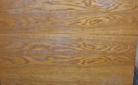 Rozkładany stół oraz 4 krzesła welurowe