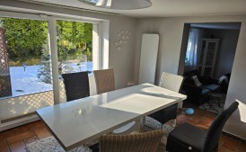 NOWA CENA...Duży rozkładany stół + 6 krzeseł!!!