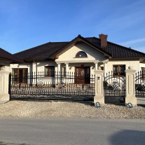 Przepiękny dom w stylu dworkowym pod Myślenicami