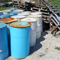 za darmo złom + drewno /rezerwacja do wtorku 21.04.