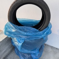 Oddam za darmo! Opony zimowe DAVANTI 215/45R17