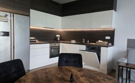 apartament 80 m2 + parking