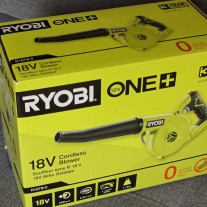 RYOBI Kompaktowa dmuchawa 18 V R18TB-0