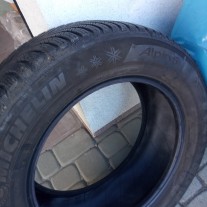 Opony zimowe Michelin 215/60R16