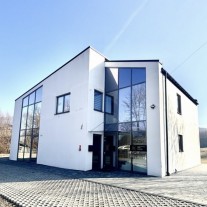 Budynek lokal użytkowy - od 42 m² do 97 m² - Wiśniowa