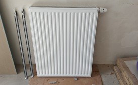 RADSON Integra 22 900x 720 grzejnik płytowy dolnozasilany 1653W wraz z uchwytami i termostatem