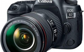 Canon EOS 5D Mark IV DSLR Camera with 24-105mm f4L II Lens
