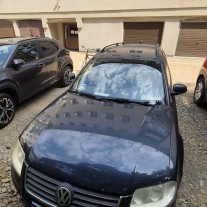 VW Passat 1,8T 150 KM 2004  Samochód posiada instalację gazową na której przejechał tylko około 40 000 km  Auto jeździło w Danii a później kupione od pierwszego właściciela w Polsce. Karoseri