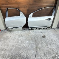 Drzwi do samochodu Honda Civic UFO